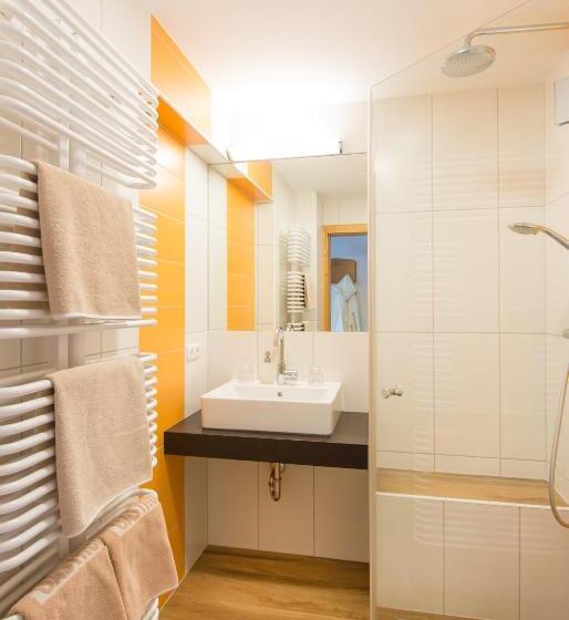 חדר סטנדרט יחיד, Fürst