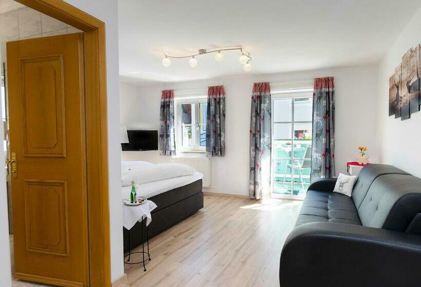 ファミリールーム, Haus Mayerhofer