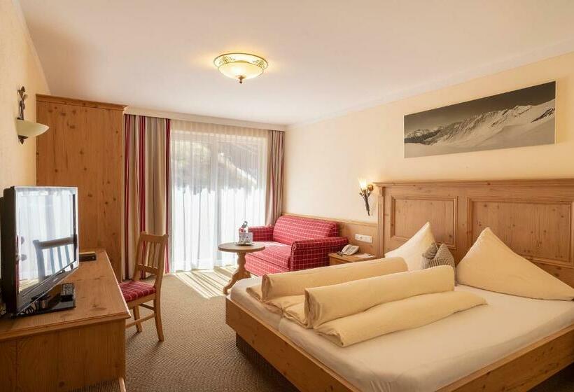 Номер Deluxe, Lenz