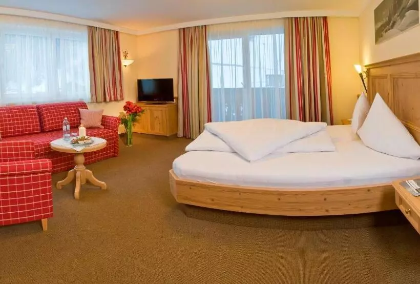 Suite Familiare, Lenz