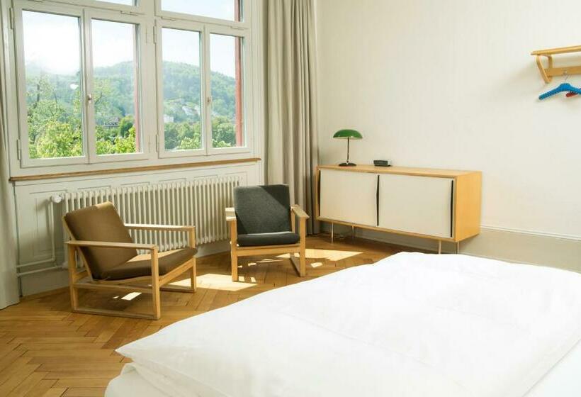 Номер Стандарт, Militärkantine St. Gallen