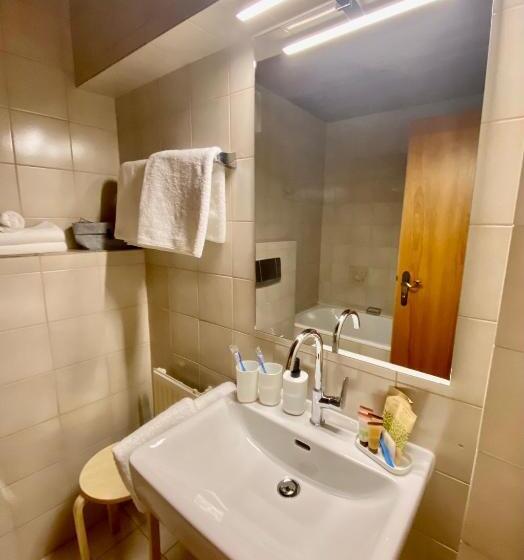 标准间, Pension Rangger