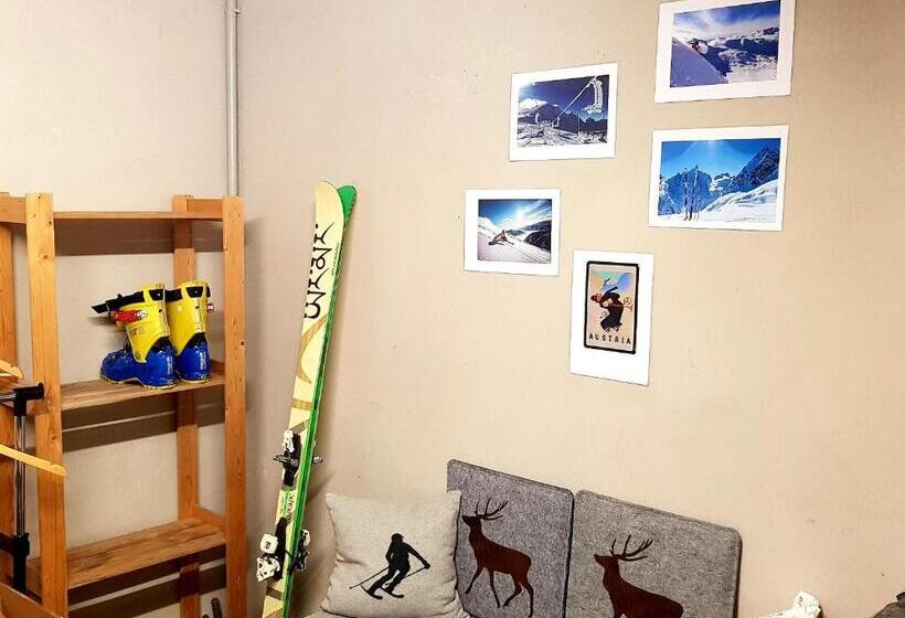 标准三人间, Pension Rangger