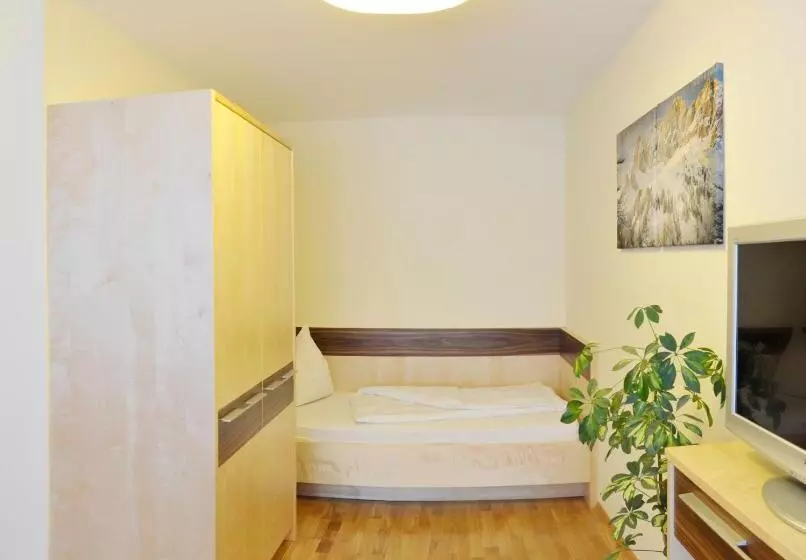 Suite Familiar, Rösslhof