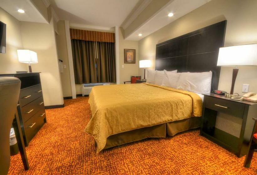 غرفة قياسية سرير كينج, Stonebrook Lodge