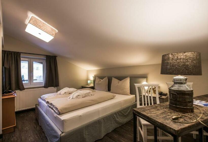 חדר סטנדרט נוף להרים, Thomsn Central Hotel & Appartements