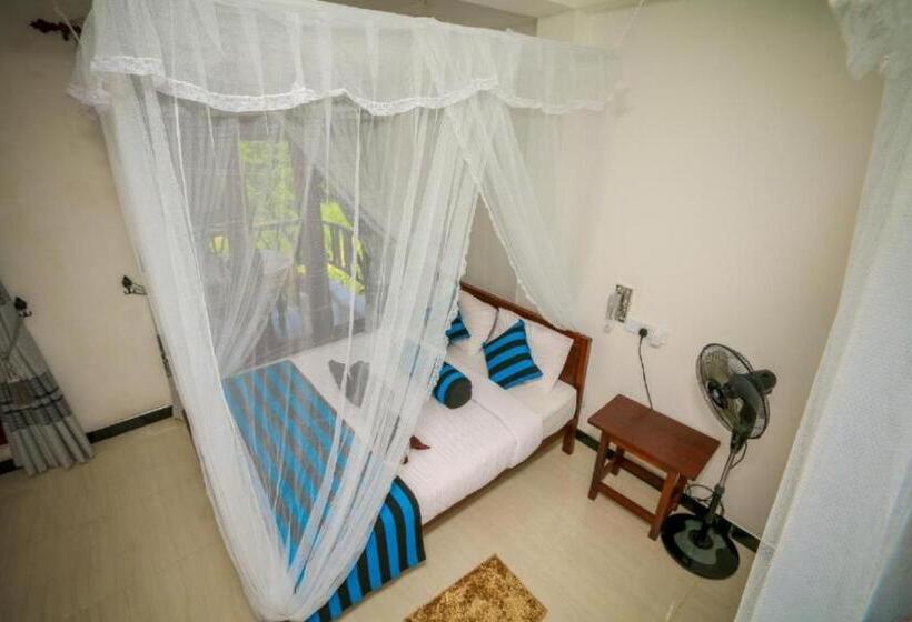 اتاق لوکس خانوادگی, Blue Heaven Cottage
