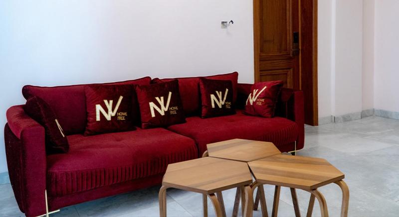 سوئیت پرزیدنت, Home Free