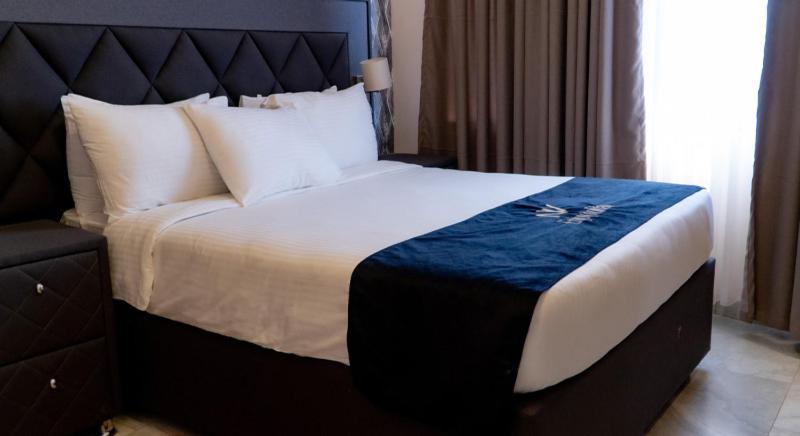 سوئیت پرزیدنت, Home Free