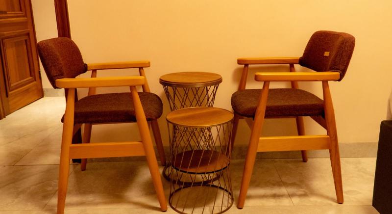 اتاق خانوادگی, Home Free