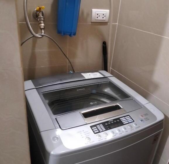 إستديو قياسى مزود بشرفة, Affordable Condotel Near Airport At 2 Palm Tree Villas