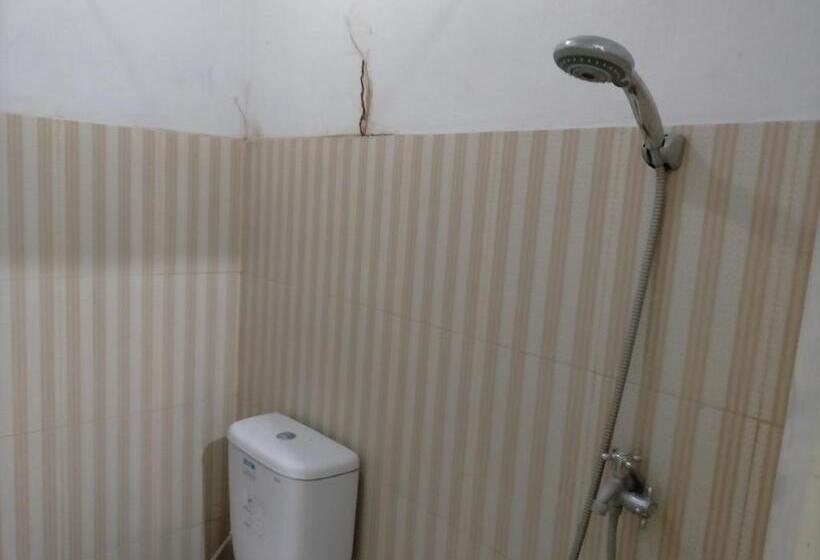 חדר סטנדרט, Merpati Hostel Banyuwangi