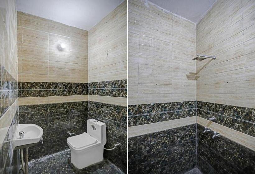 Chambre Triple Classique, Fng