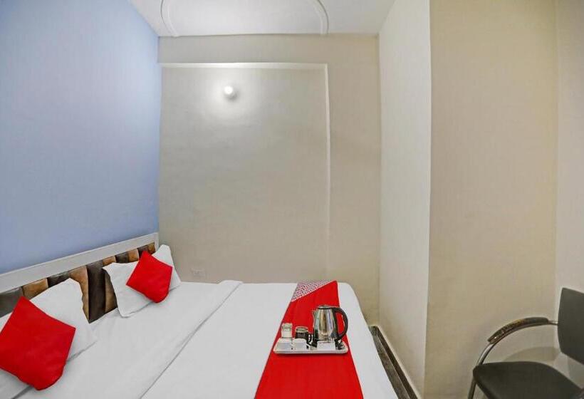 Chambre Triple Classique, Fng