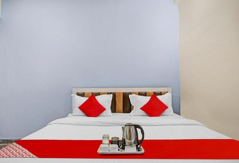 Chambre Triple Classique, Fng