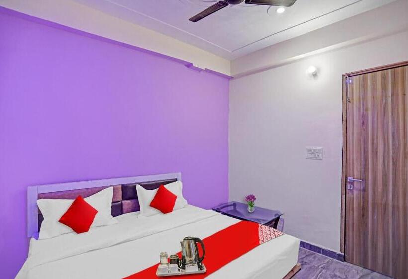 Chambre Triple Classique, Fng