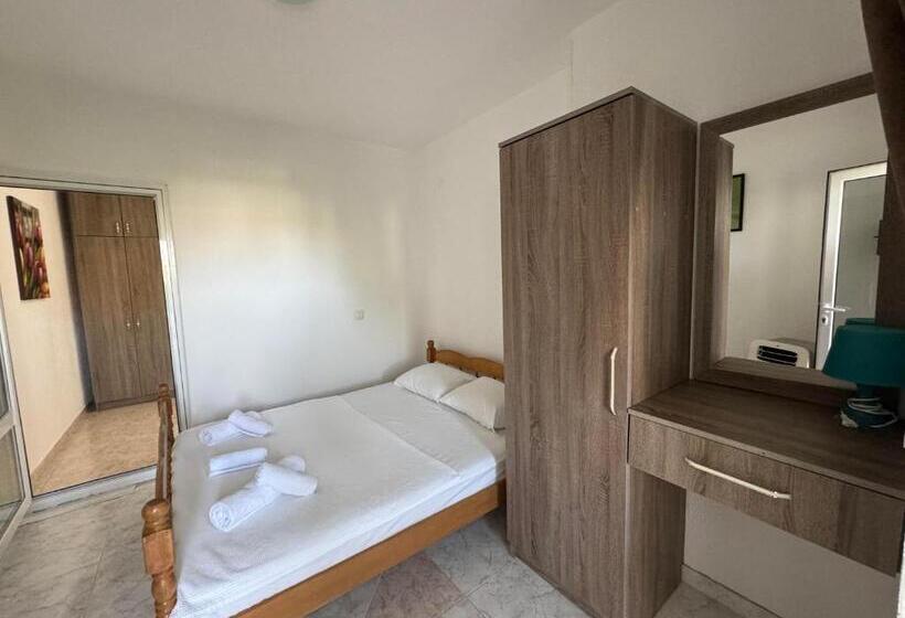 اتاق خانوادگی, Apartmani Hadžić