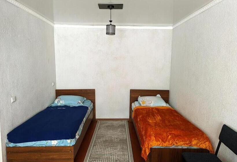 חדר משפחתי, Nestle