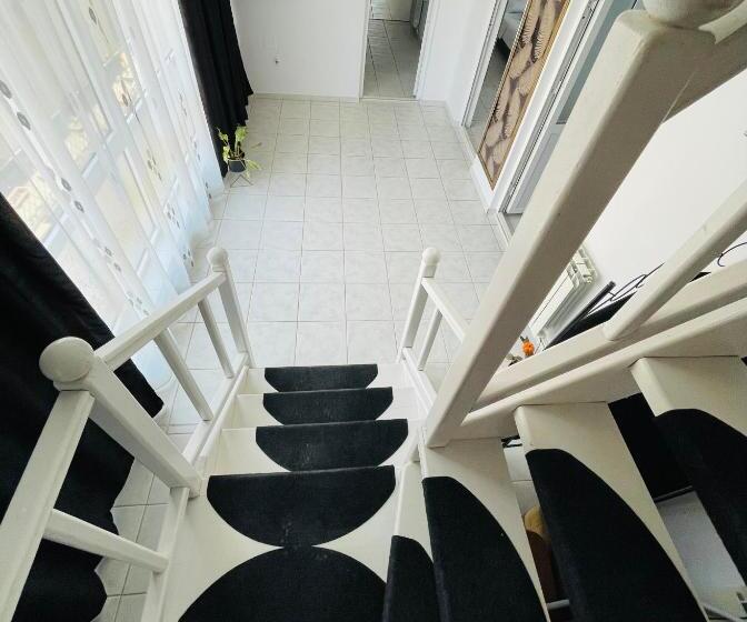 标准间, Pensiunea Gerard