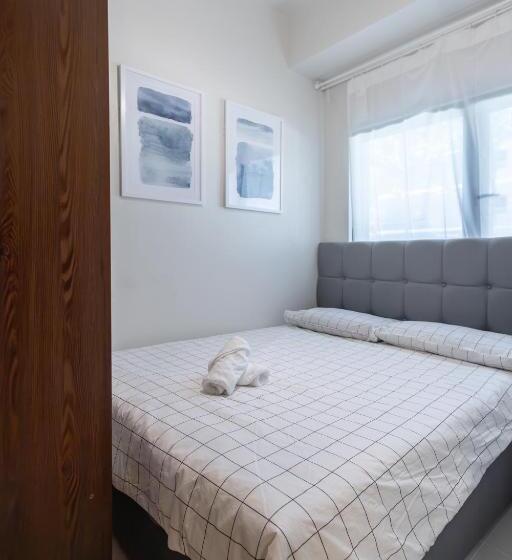 1 Sovrums Lägenhet Poolutsikt, Shore 3 Residences, Mall Of Asia Complex