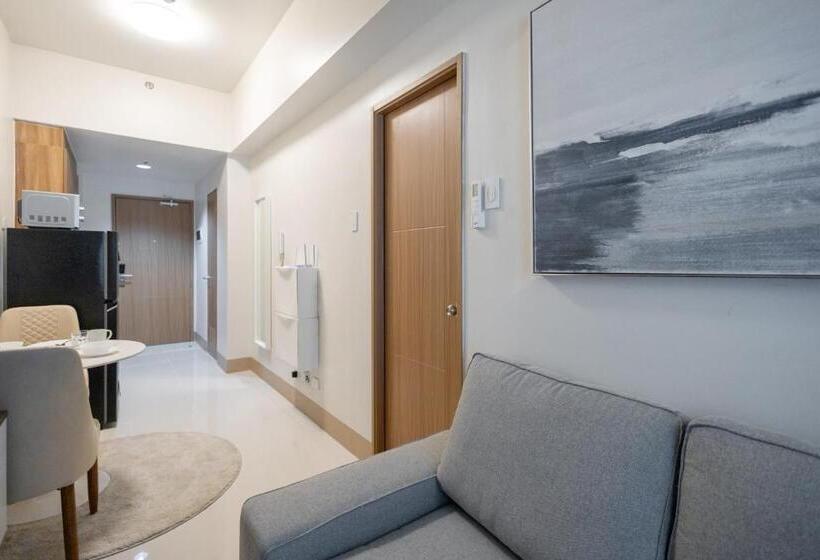 1 Sovrums Lägenhet Poolutsikt, Shore 3 Residences, Mall Of Asia Complex