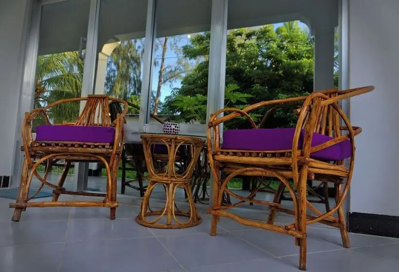 Perhehuone Puutarhanäkymä, Cocolala Beach House