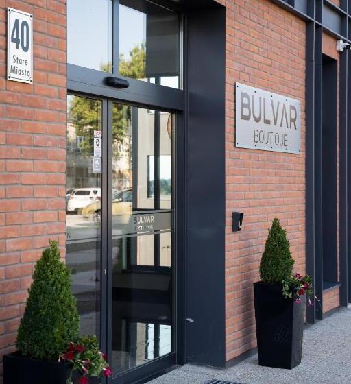 חדר סופריור, Bulvar