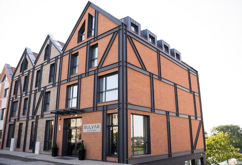 חדר סופריור, Bulvar