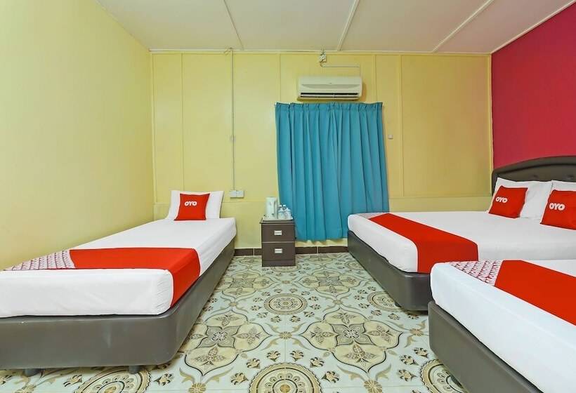 Люкс Премиум, Holiday View Inn By Oyo