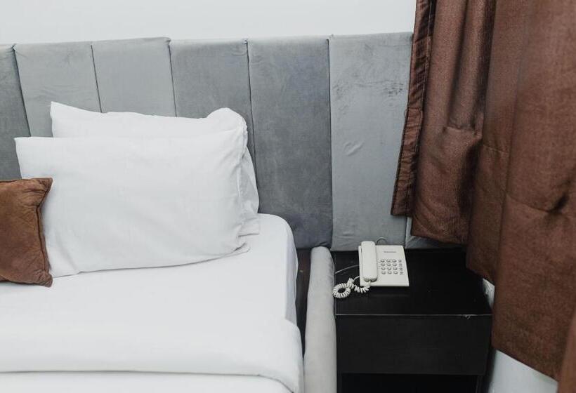 سوییت اجرایی, Ovic