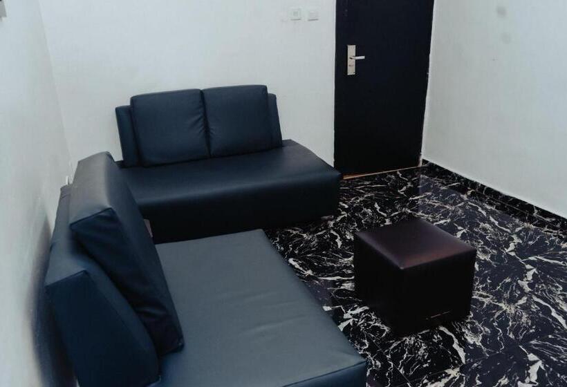 سوییت اجرایی, Ovic