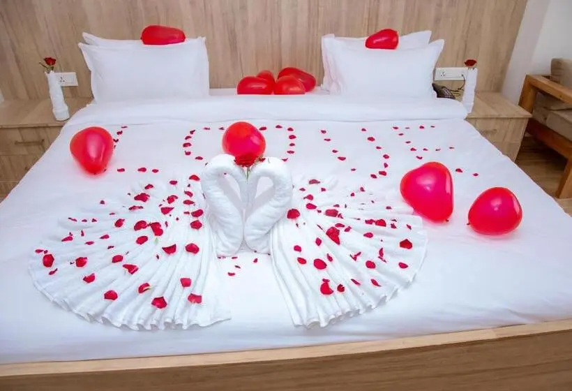 اتاق استاندارد با تخت بزرگ, Stay Inn Hotel And Apartment Pokhara