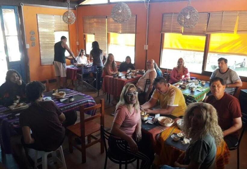 スタンダードルーム, Sierra Magenta