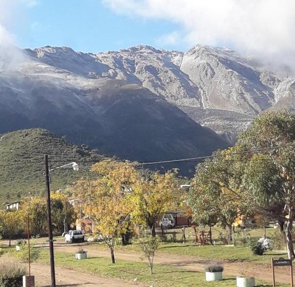 スタンダードルーム, Sierra Magenta