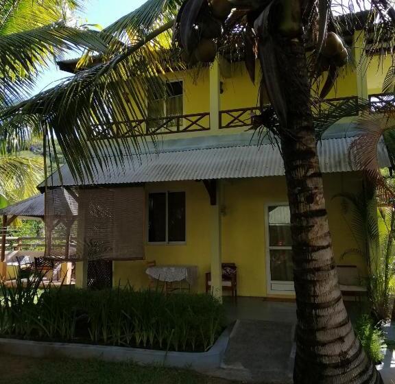 اتاق استاندارد با چشمانداز باغ, Les Varangues Rodrigues