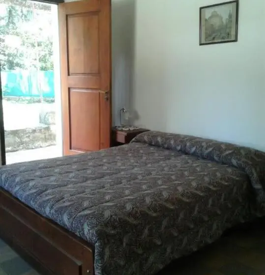 Standard Kolmen Hengen Huone, Hosteria Y Cabañas Los Mimbres