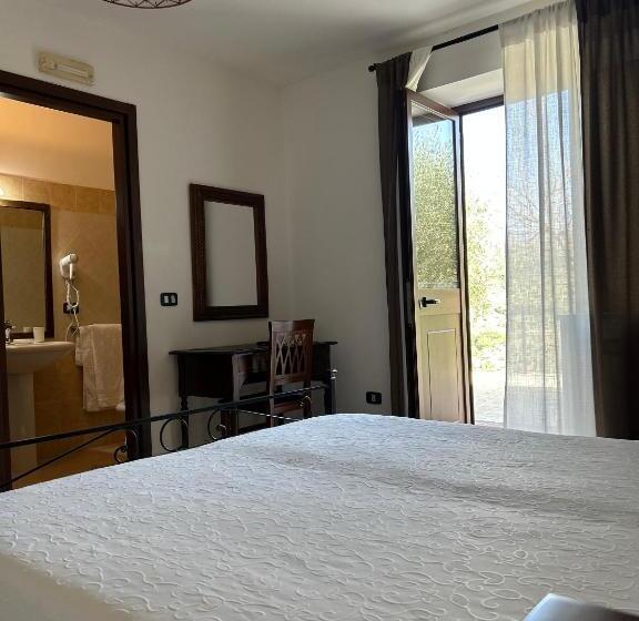 חדר סטנדרט לשלושה, Agriturismo Chiusulelle