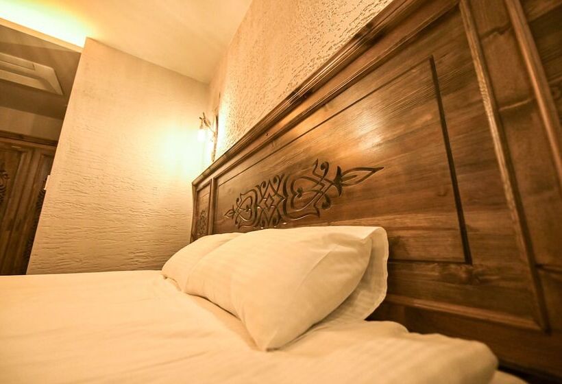 スイート（家族用）, Louis Cappadocia