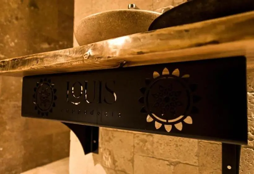 Executive-sviitti, Louis Cappadocia