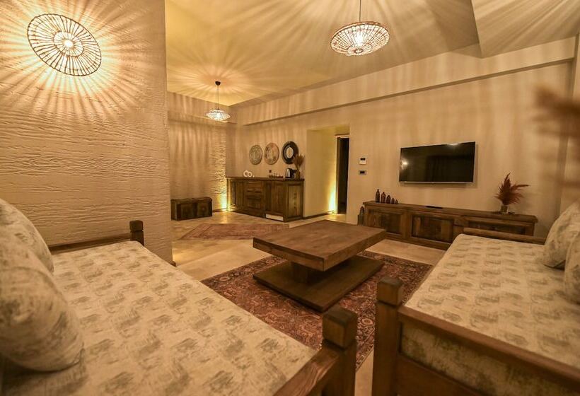 Family Suite, Louis Cappadocia