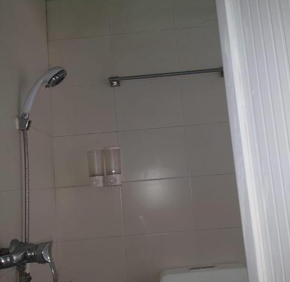 اتاق لوکس, Aries Guest House