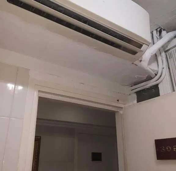 اتاق لوکس خانوادگی, Aries Guest House