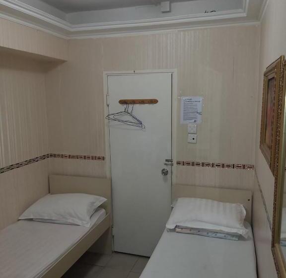 اتاق لوکس, Aries Guest House