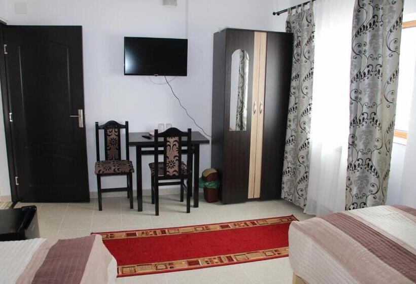 スタンダードトリプルルーム, Casa Mărguța