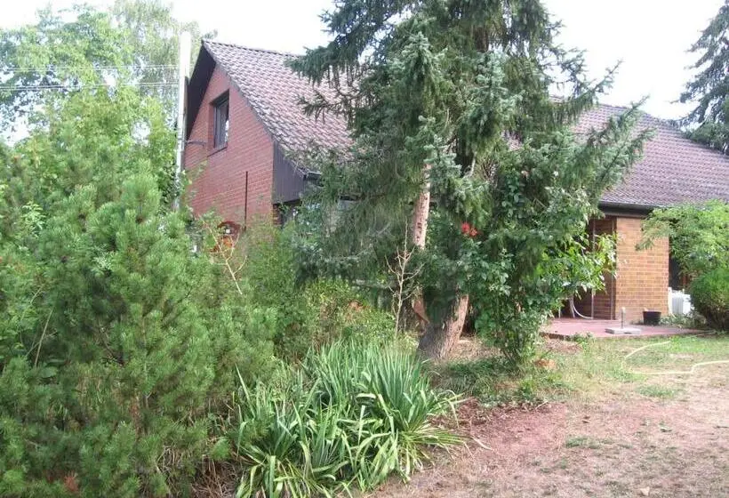 Yhden Hengen Huone Puutarhanäkymä, Gereutweg 18