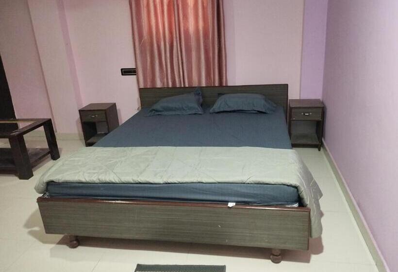 חדר דלוקס, Wow