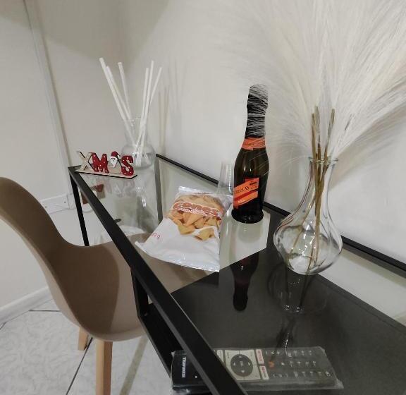 Апартаменты Deluxe 1 Спальня, Nalusa Home