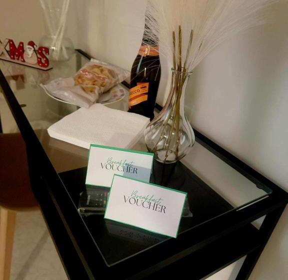 غرفة قياسية, Nalusa Home