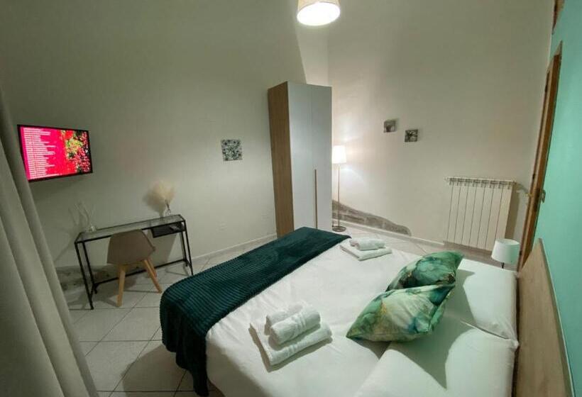 غرفة قياسية, Nalusa Home