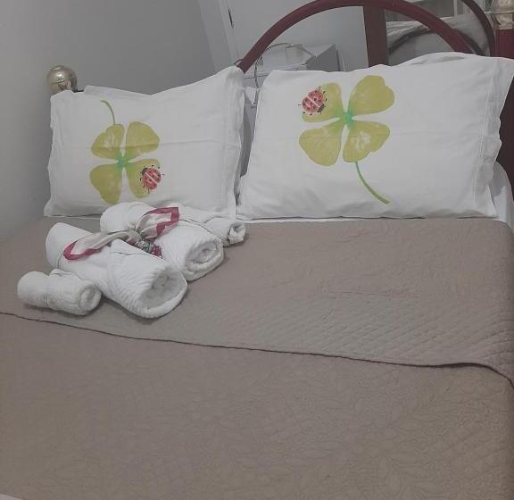 エコノミールーム, Quartos Aconchegantes Prox Pelourinho, Metrô E Arena F Nova